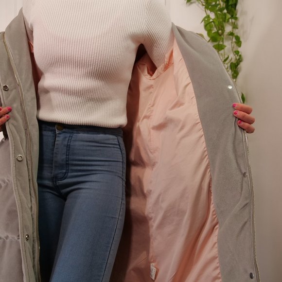 Long Super warm winter voat with beautiful faux fur collar - Picture 14 of 15